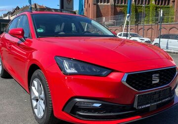 Seat Leon 43.100 km 22.900 &euro; Köln 50677