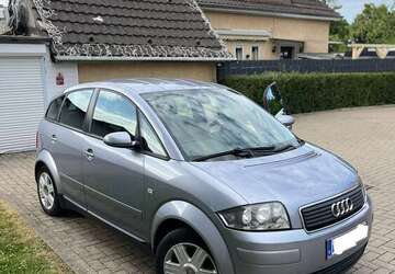 Audi A2 305.545 km 2.390 &euro; Köln 51143