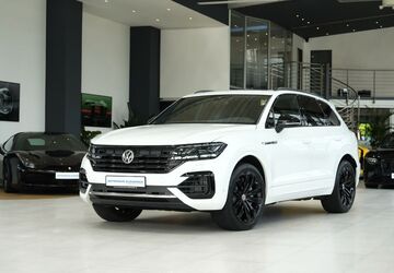 VW Touareg 49.716 km 54.980 &euro; Köln 51147