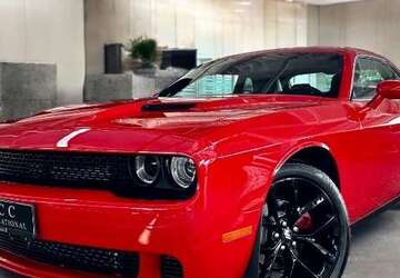 Dodge Challenger 18.983 km 35.980 &euro; Troisdorf 53842