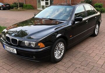 BMW 520 260.000 km 2.700 &euro; Köln 50739