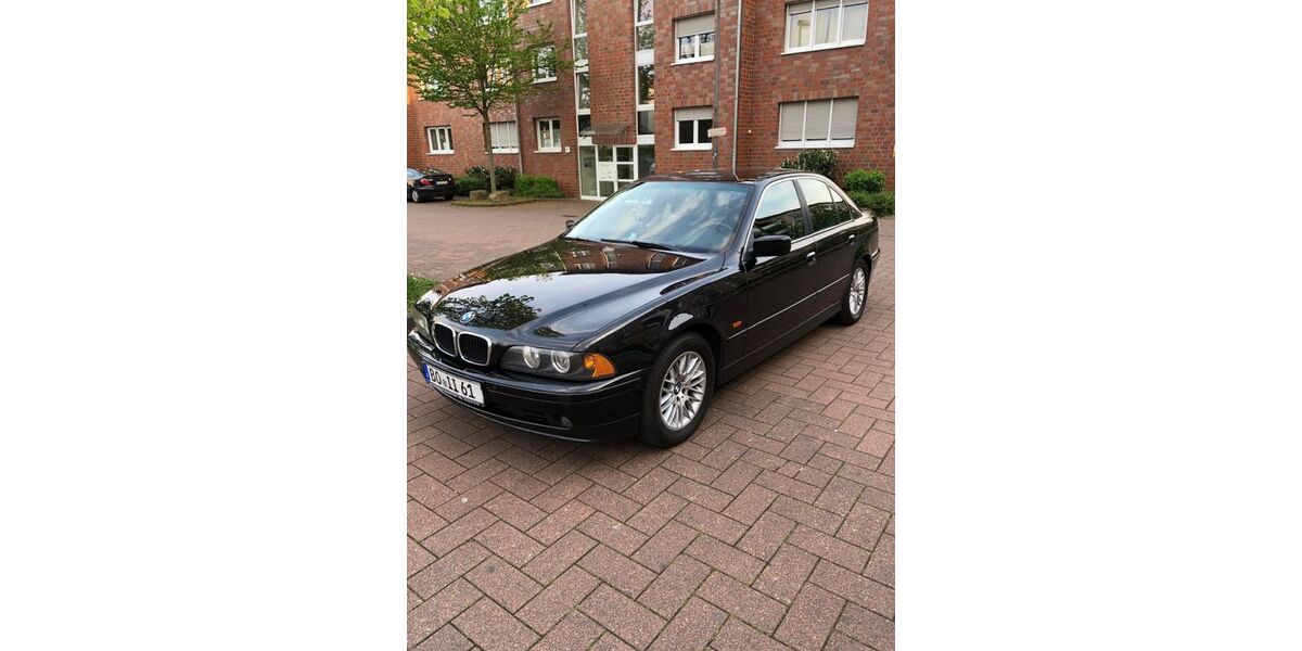 BMW 520 260.000 km 2.700 &euro; Köln 50739