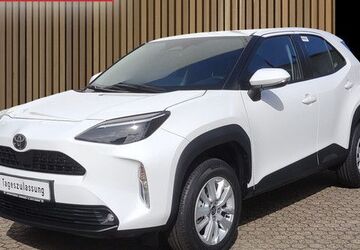 Toyota Yaris Cross 2.500 km 24.680 &euro; Leverkusen 51381