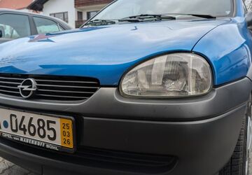 Opel Corsa 59.000 km 3.200 &euro; Köln Mülheim 51067