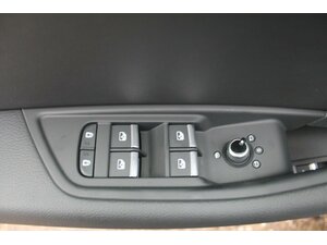 Audi A4 Avant TDi Quatt S-Line Navi AHK Standh Matrix 9.000 km 39.950 &euro; Bonn 53225