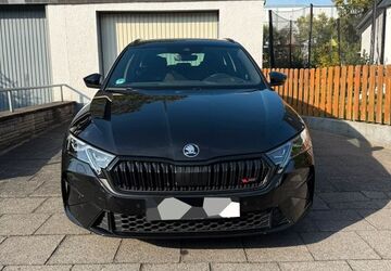 Skoda Octavia 49.500 km 24.000 &euro; Köln 50859