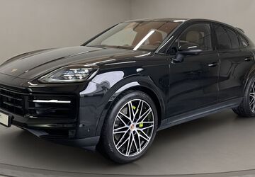 Porsche Cayenne 13.264 km 104.700 &euro; Köln 50823