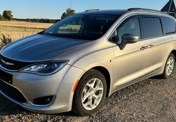 Chrysler Pacifica 137.000 km 16.500 &euro; Alfter 53347