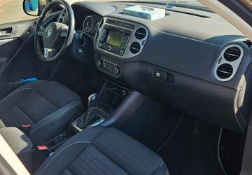VW Tiguan 165.000 km 12.099 &euro; Köln 51147