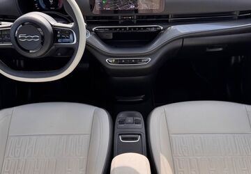 Fiat 500e 29.500 km 19.999 &euro; Lindenthal 50931