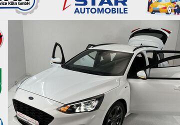 Ford Focus 99.902 km 15.990 &euro; Köln 50739
