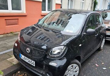 Smart ForFour 39.085 km 9.600 &euro; Köln 50739