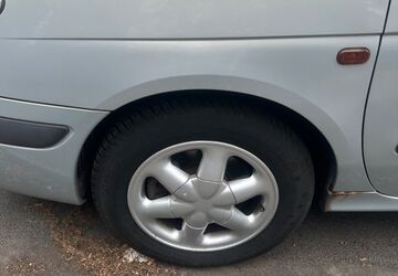 Renault Scenic 220.000 km 1.300 &euro; Köln 50739