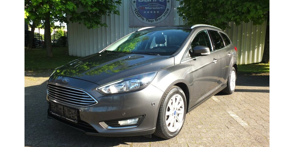 Ford Focus TITANIUM NAVI KLIMAAUTOMATIK EINPARKHILFE 134.288 km 7.798 &euro; Köln 50858