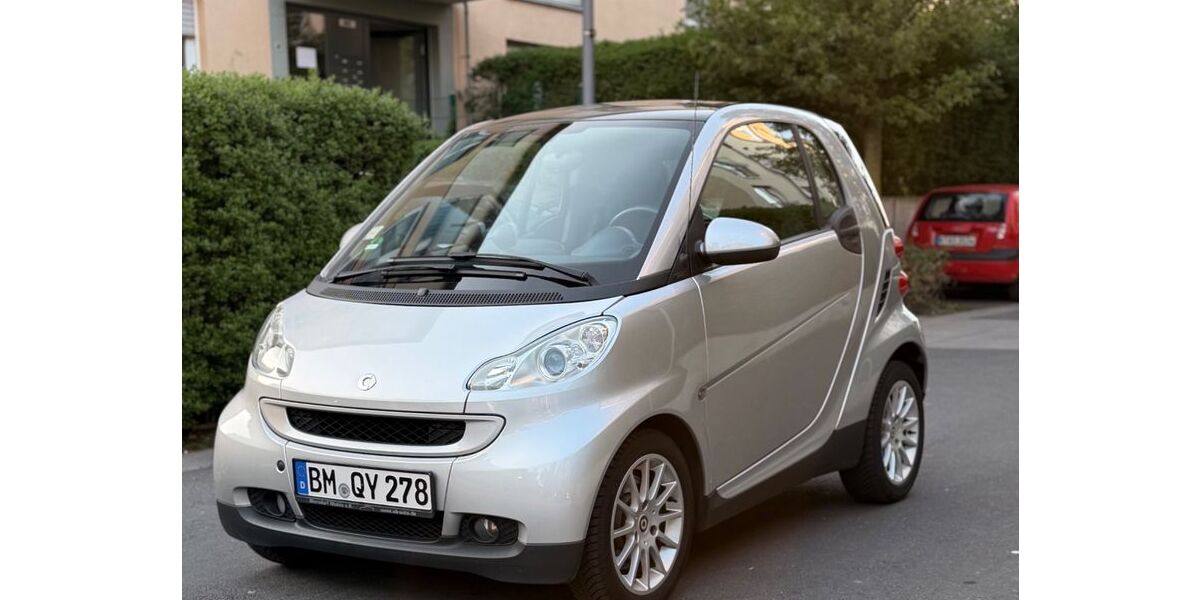 Smart ForTwo 84.000 km 5.290 &euro; Köln 50735