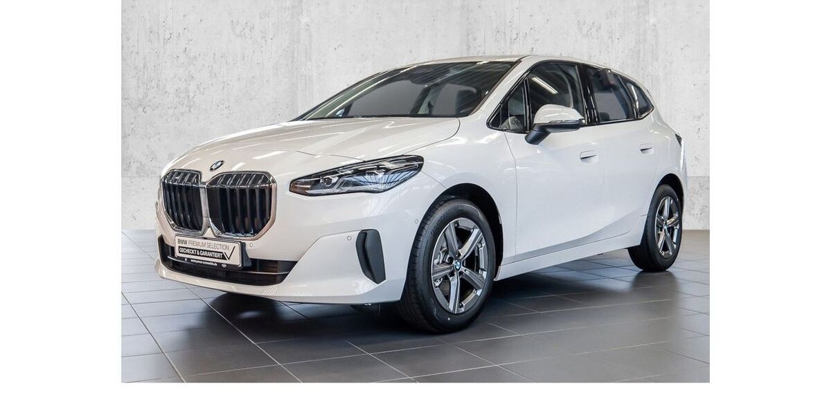 BMW 220 Active Tourer 10.770 km 31.995 &euro; Köln-West 50858