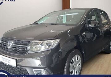 Dacia Sandero 69.800 km 7.590 &euro; Köln 51145