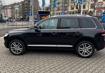 VW Touareg 274.000 km 7.800 &euro; Köln 51063