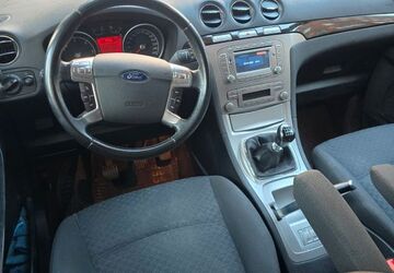 Ford Galaxy 233.000 km 5.800 &euro; Köln 51063