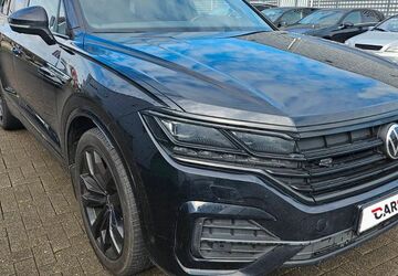 VW Touareg 92.500 km 41.900 &euro; KÖLN 50678