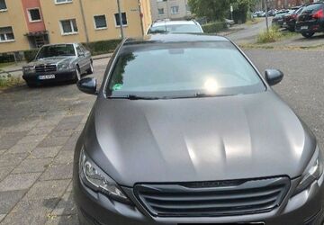 Peugeot 308 188.000 km 6.800 &euro; Köln 50767