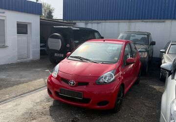 Toyota Aygo (X) 90.000 km 4.499 &euro; Köln 50825