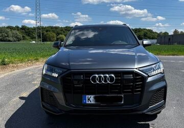 Audi Q7 115.000 km 48.900 &euro; Köln 51147