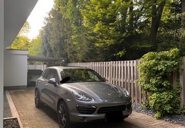 Porsche Cayenne 130.000 km 24.900 &euro; Köln 50996