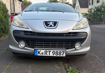 Peugeot 207 200.000 km 2.700 &euro; Köln 51063