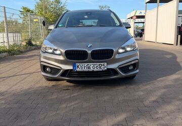 BMW 218 Active Tourer 135.600 km 12.450 &euro; Köln 51145