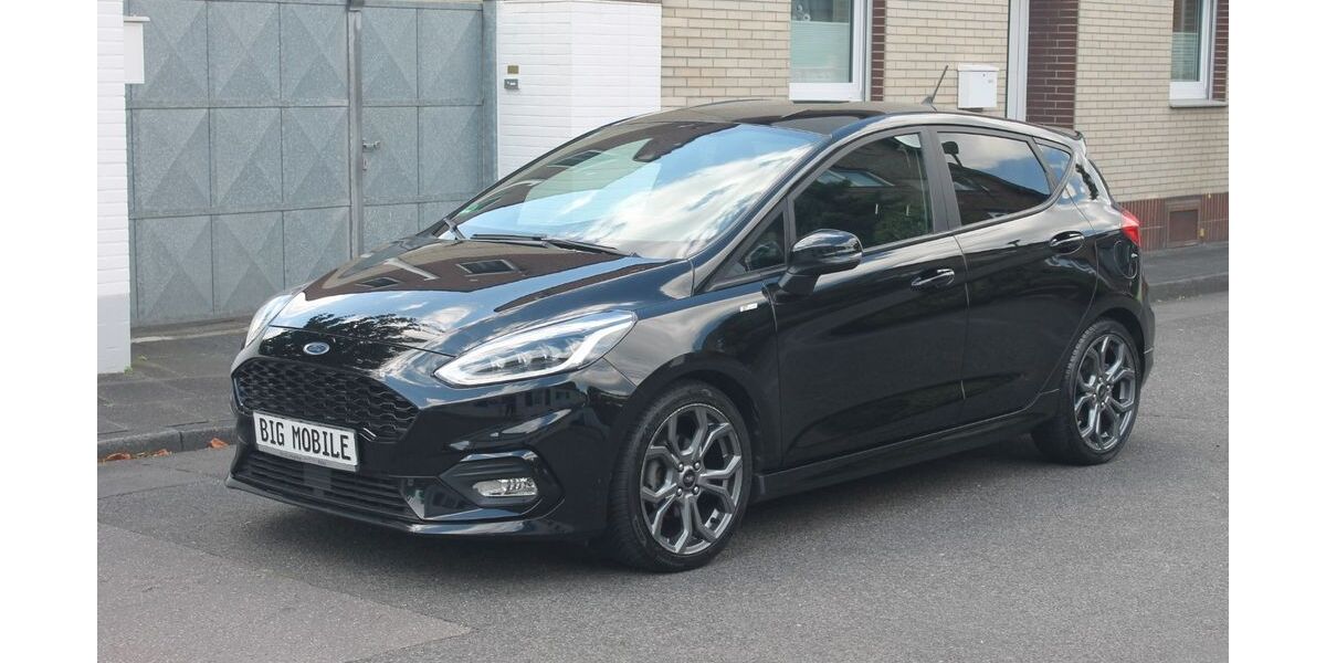 Ford Fiesta 66.000 km 11.990 &euro; Köln 50739