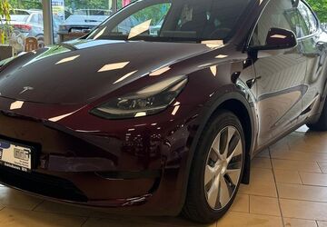 Tesla Model Y 34.940 km 37.500 &euro; Hennef 53773