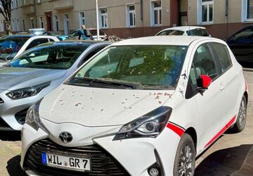 Toyota Yaris 56.269 km 13.700 &euro; Köln 50735